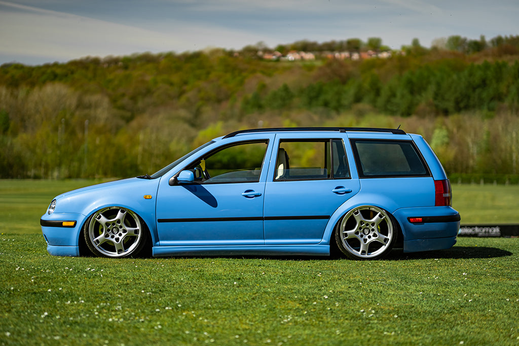 A Head Turning MK4 Estate that started as a £300 Project – RUBADUB MEDIA